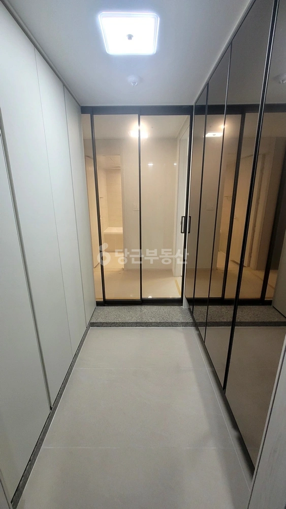 부산광역시 강서구 강동동 아파트 사진 1