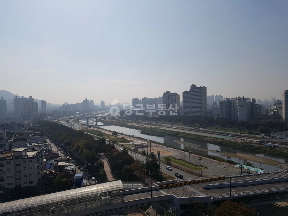 서울특별시 중랑구 면목동 아파트 사진 1
