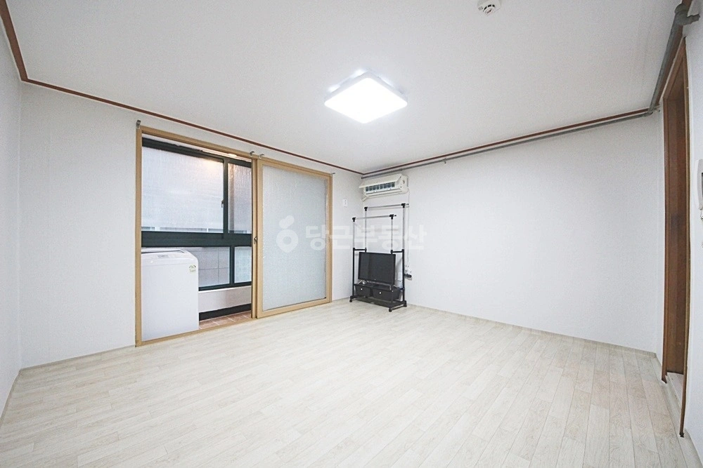 대전광역시 서구 괴정동 원룸 사진 1