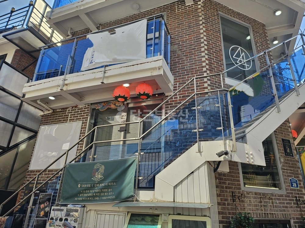 서울특별시 마포구 연남동 상가 사진 1