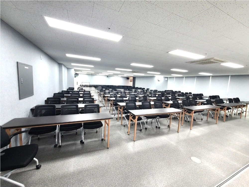 서울특별시 강남구 역삼동 사무실 사진 1