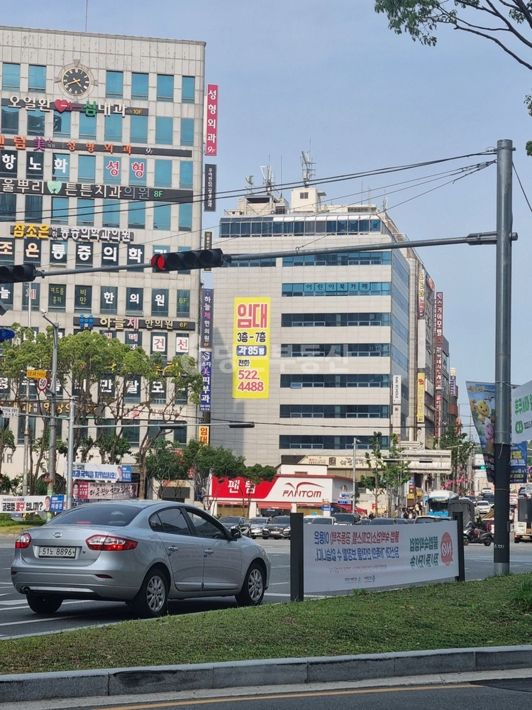 부산광역시 연제구 연산동 상가 사진 1