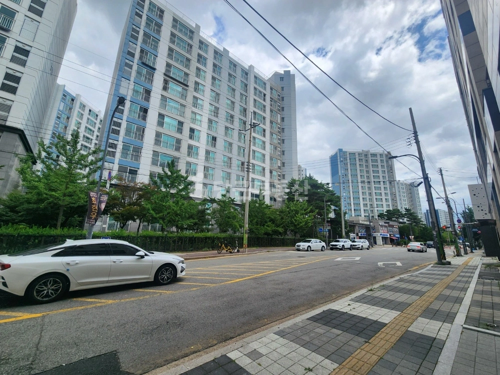 경기도 수원시 권선구 세류동 상가 사진 1