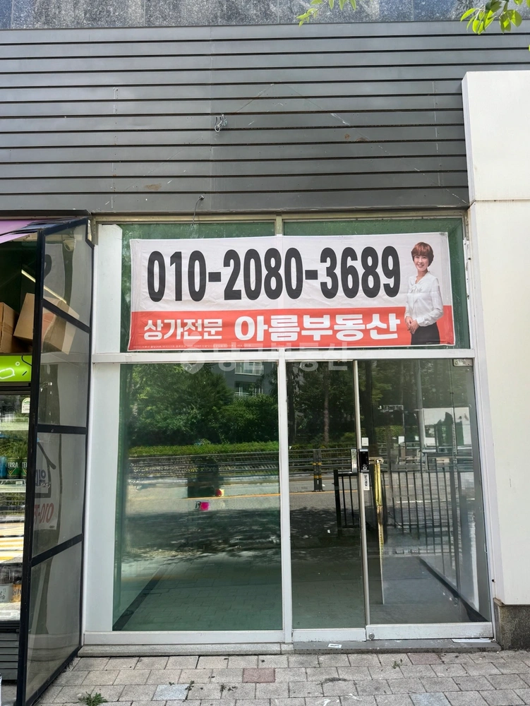 충청남도 천안시 서북구 불당동 상가 사진 1