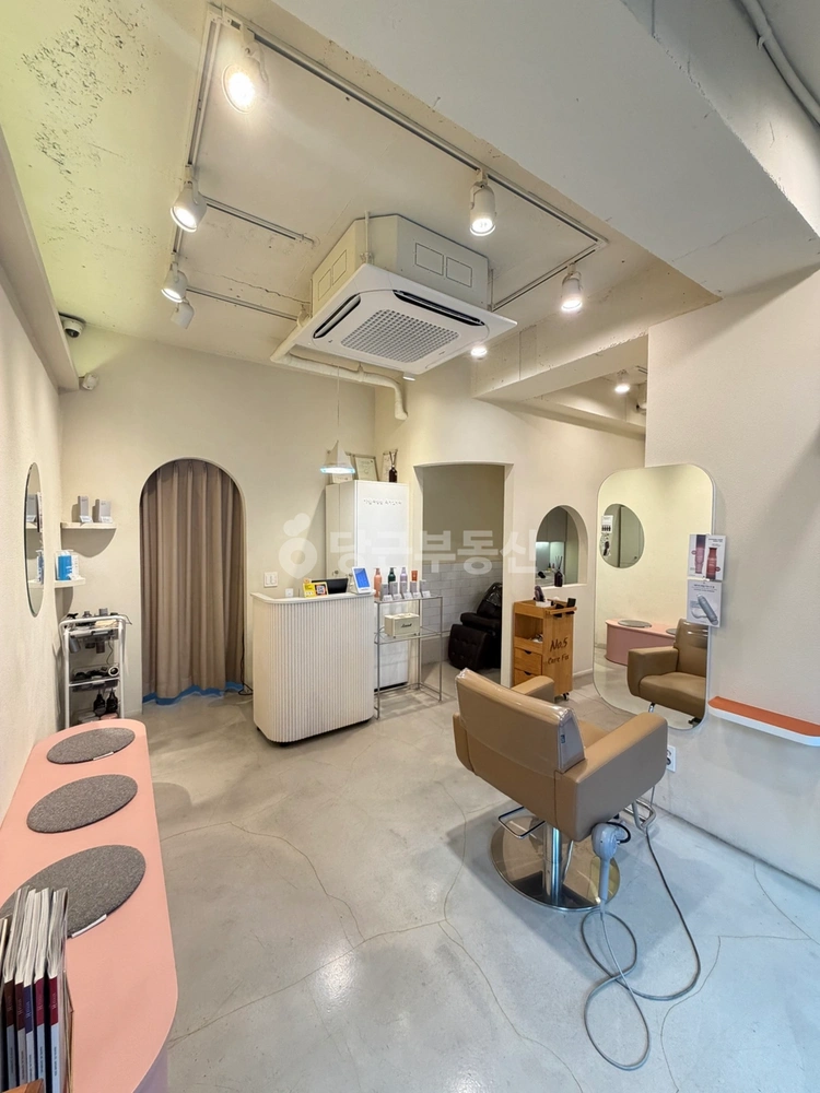서울특별시 서초구 방배동 상가 사진 1