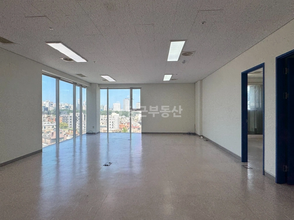 서울특별시 강남구 역삼동 사무실 사진 1