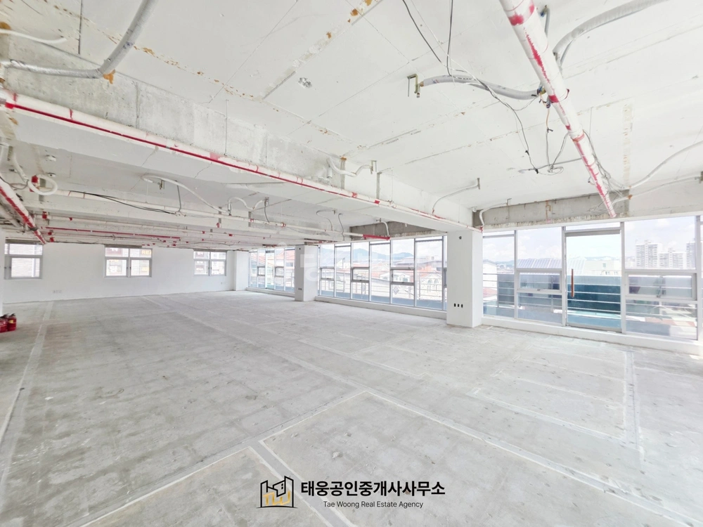 대전광역시 유성구 상대동 상가 사진 1