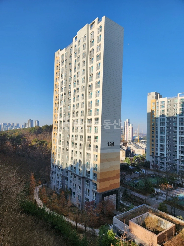 경기도 화성시 동탄구 영천동 아파트 사진 1