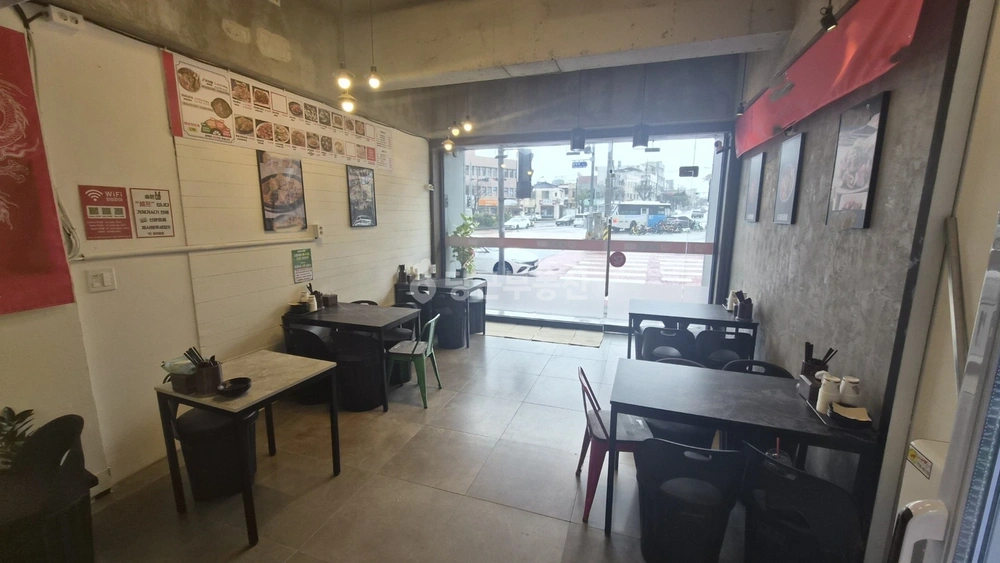 제주특별자치도 제주시 용담2동 상가 사진 1
