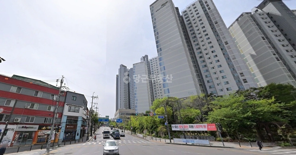 서울특별시 성동구 홍익동 건물 사진 1