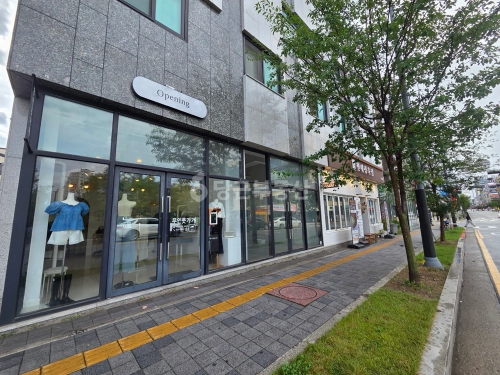 충청남도 천안시 서북구 불당동 상가 사진 1
