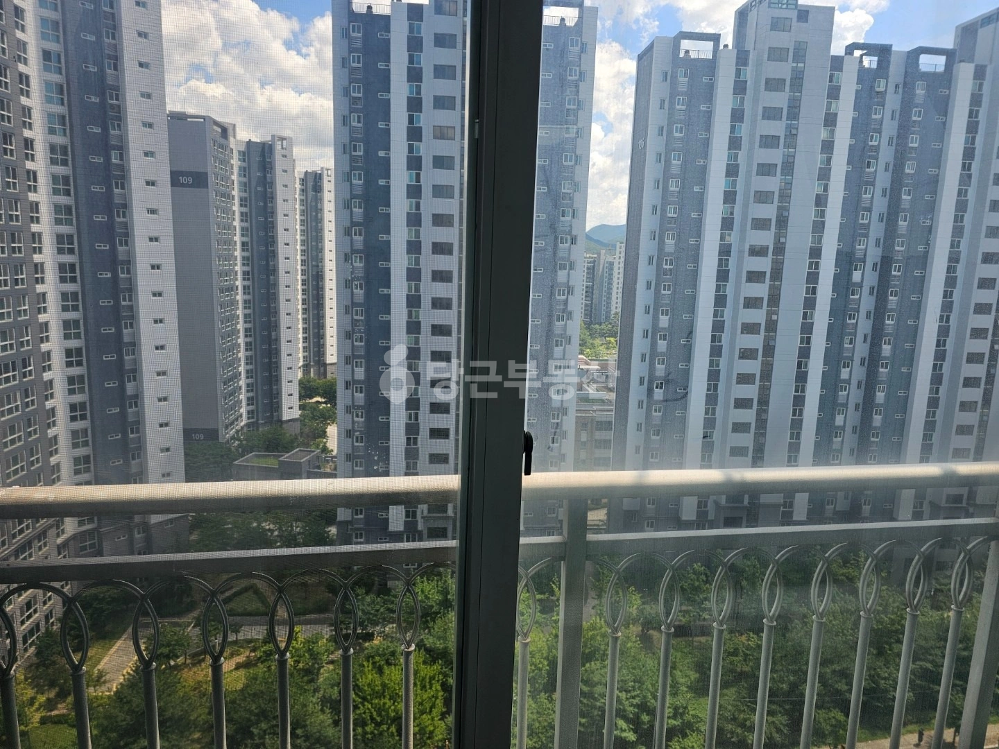 충청남도 아산시 풍기동 아파트 사진 1