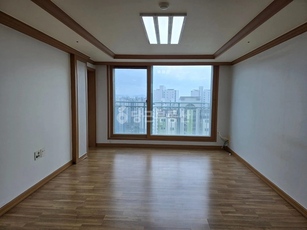 전남광주통합특별시 북구 신용동 아파트 사진 1