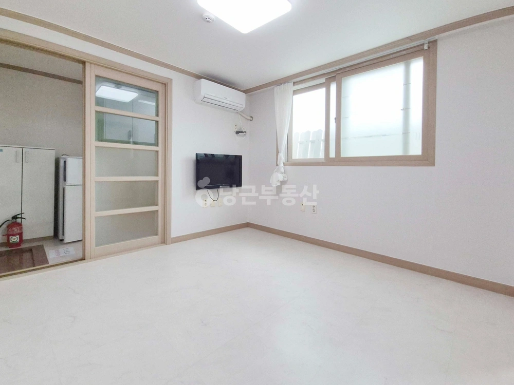 대전광역시 서구 용문동 원룸 사진 1