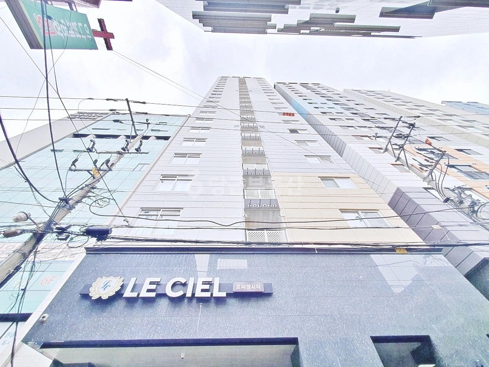 부산광역시 동래구 온천동 오피스텔 사진 1