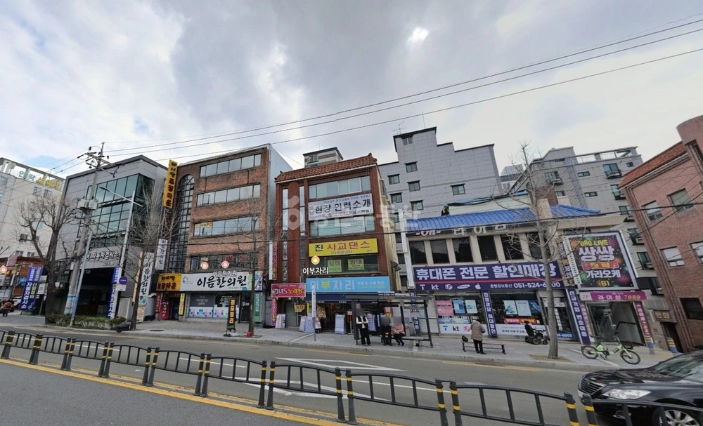 부산광역시 동래구 안락동 상가 사진 1