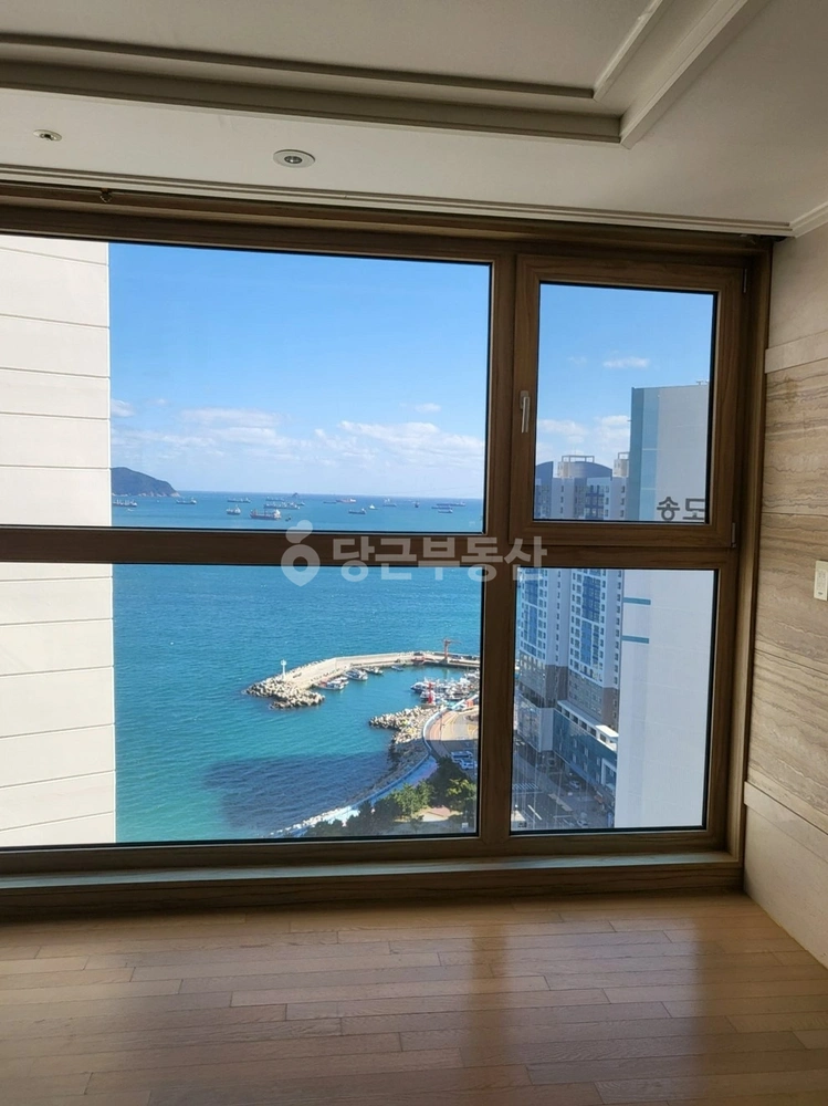 부산광역시 서구 암남동 아파트 사진 1