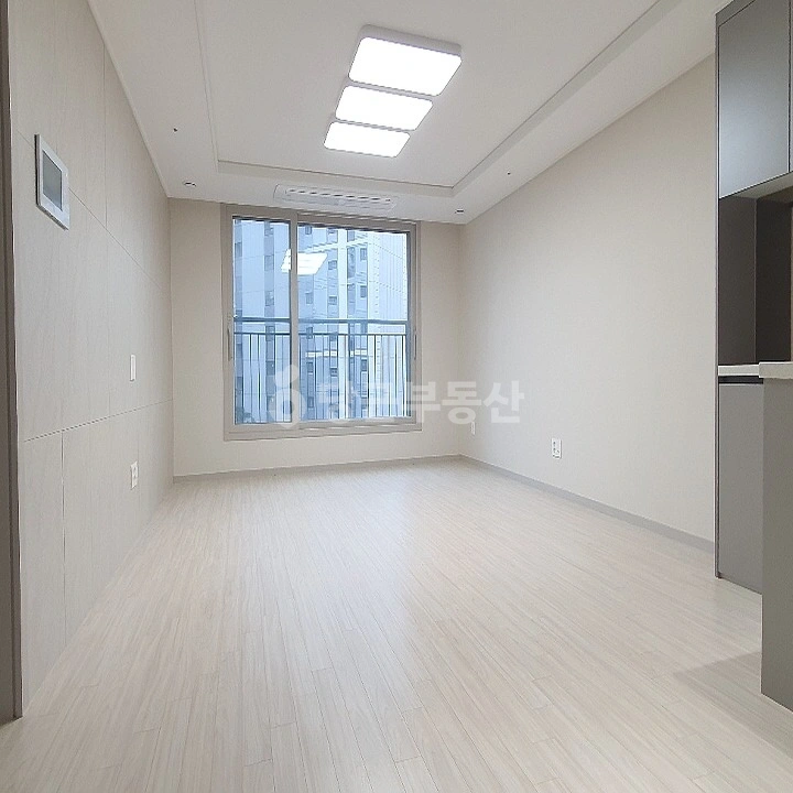 경기도 수원시 권선구 곡반정동 아파트 사진 1