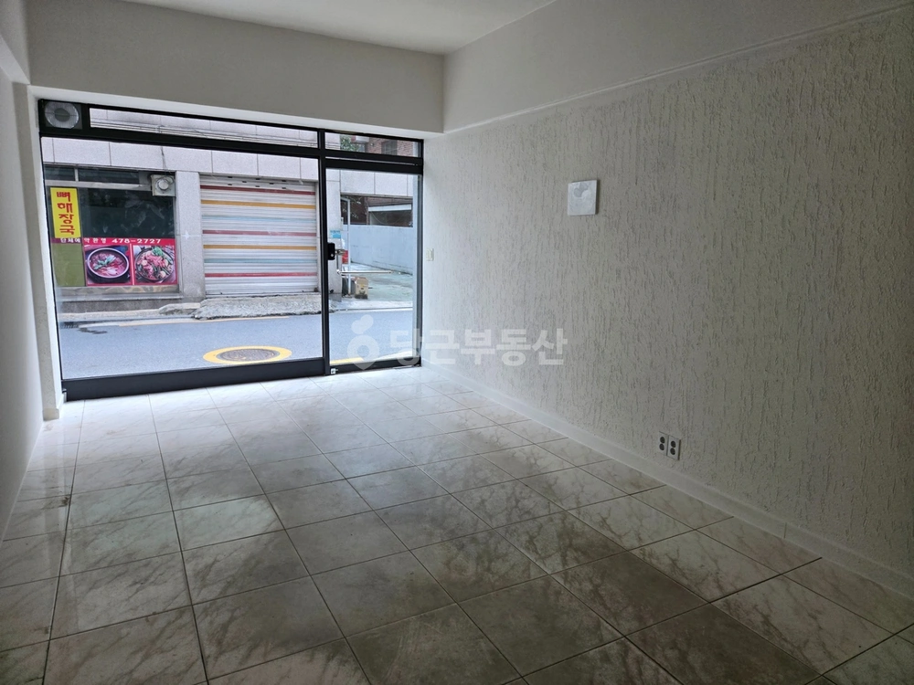 서울특별시 송파구 방이동 상가 사진 1