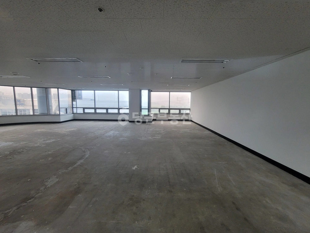 경기도 파주시 금촌동 상가 사진 1