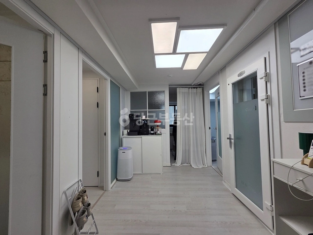 서울특별시 강남구 신사동 사무실 사진 1