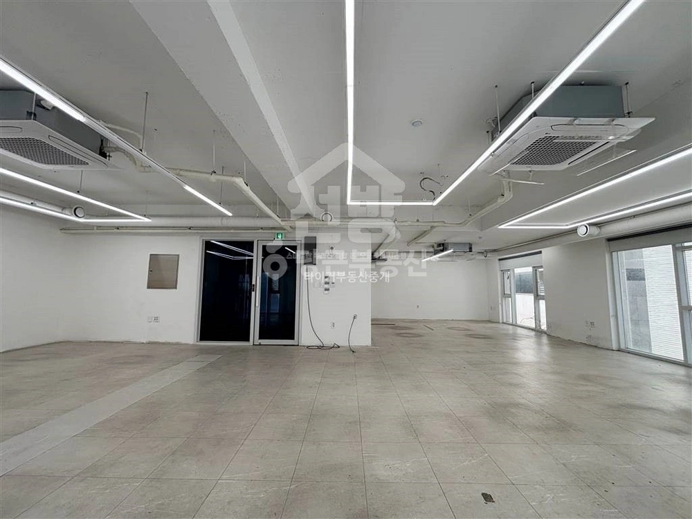 서울특별시 강남구 논현동 사무실 사진 1
