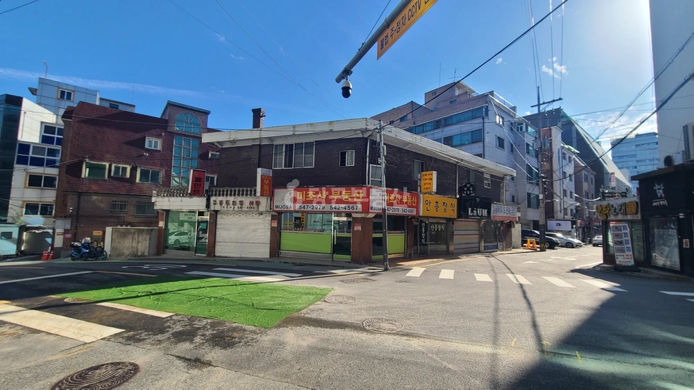 서울특별시 강남구 논현동 건물 사진 1
