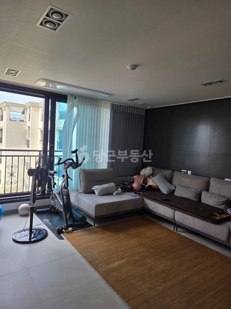 전남광주통합특별시 광산구 서봉동 아파트 사진 1