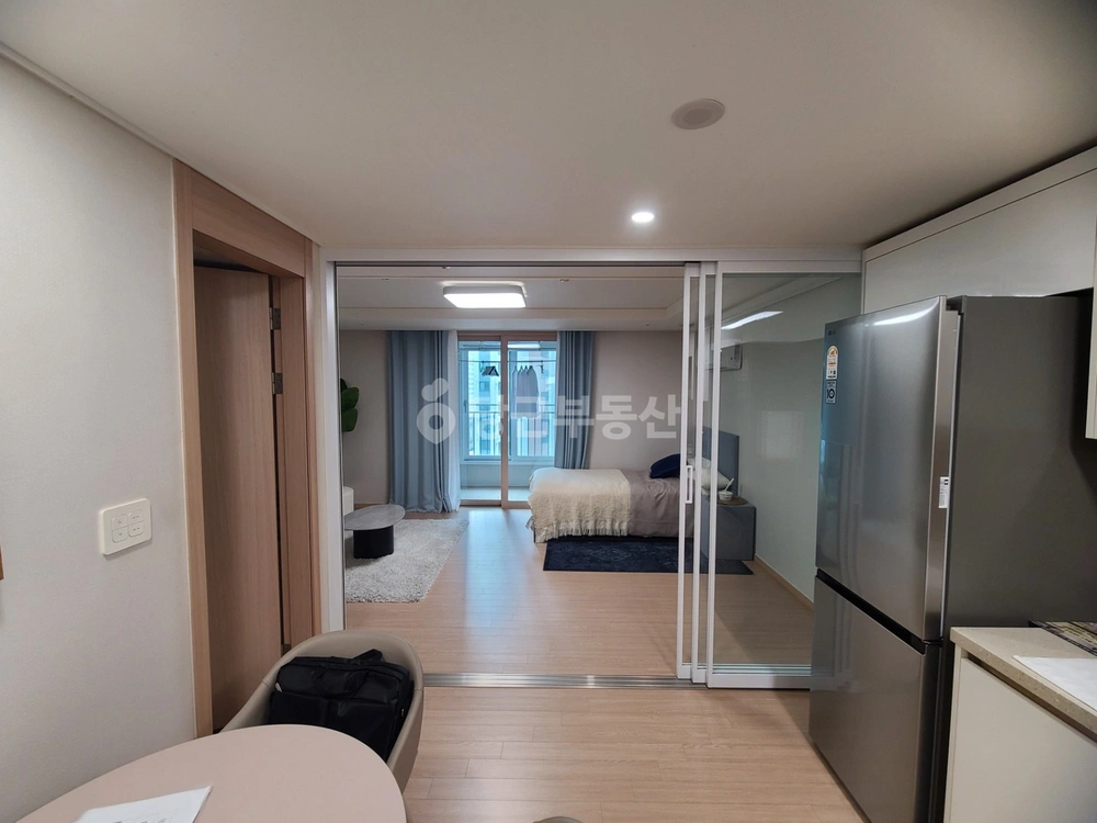 부산광역시 남구 대연동 아파트 사진 1