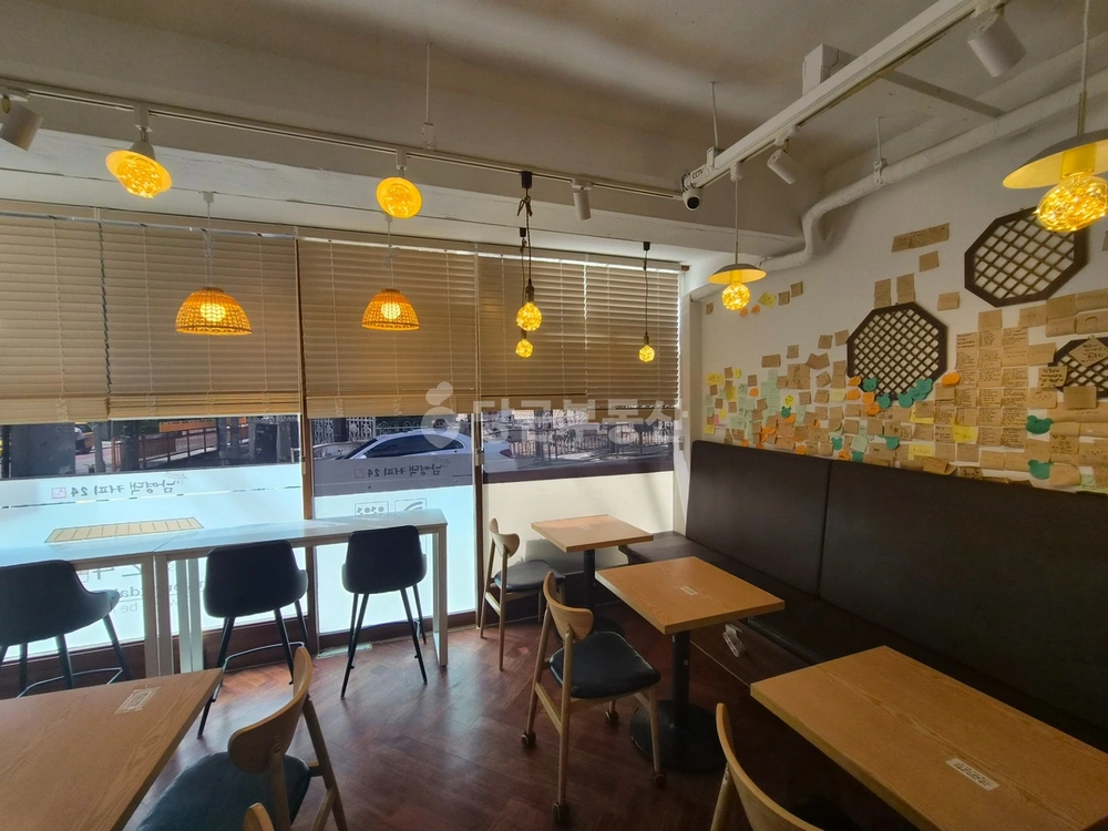 경기도 고양시 일산서구 일산동 상가 사진 1
