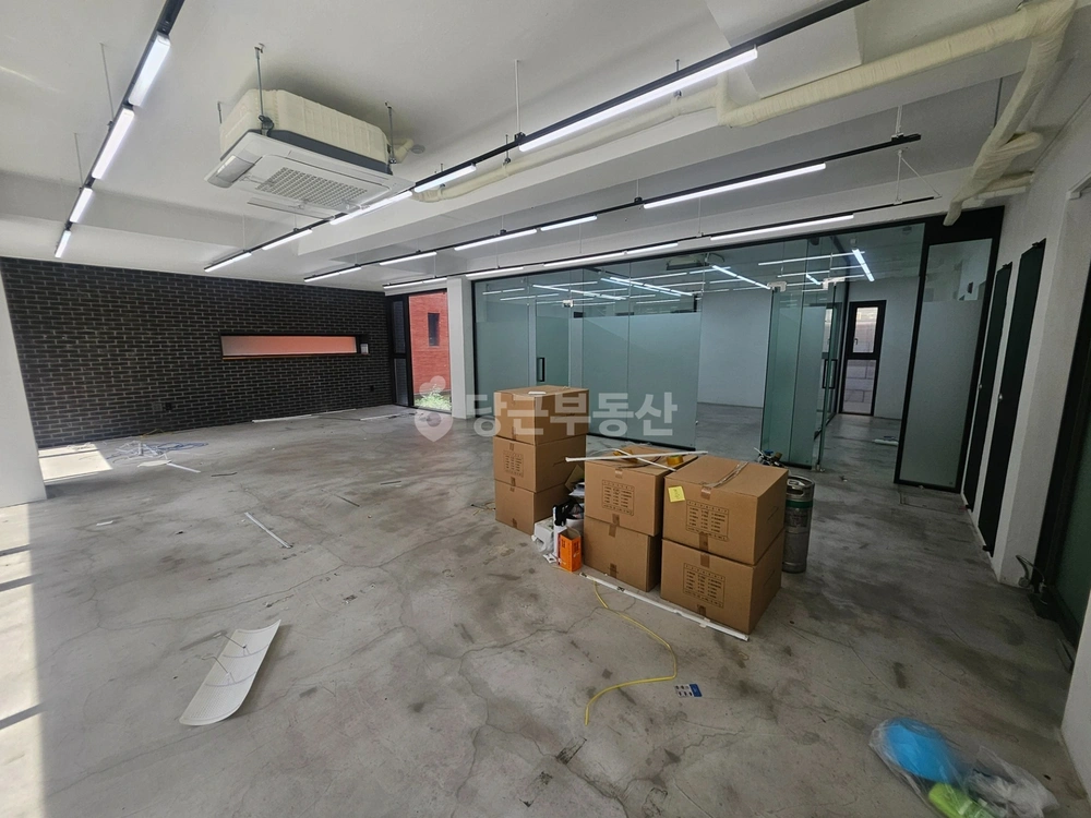 서울특별시 마포구 서교동 사무실 사진 1