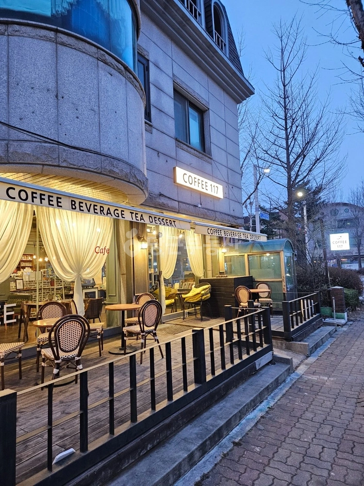 경기도 고양시 일산동구 백석동 상가 사진 1