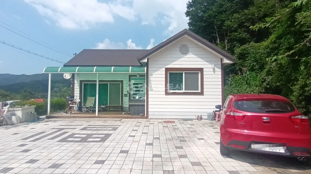 경기도 포천시 일동면 단독/전원주택 사진 1