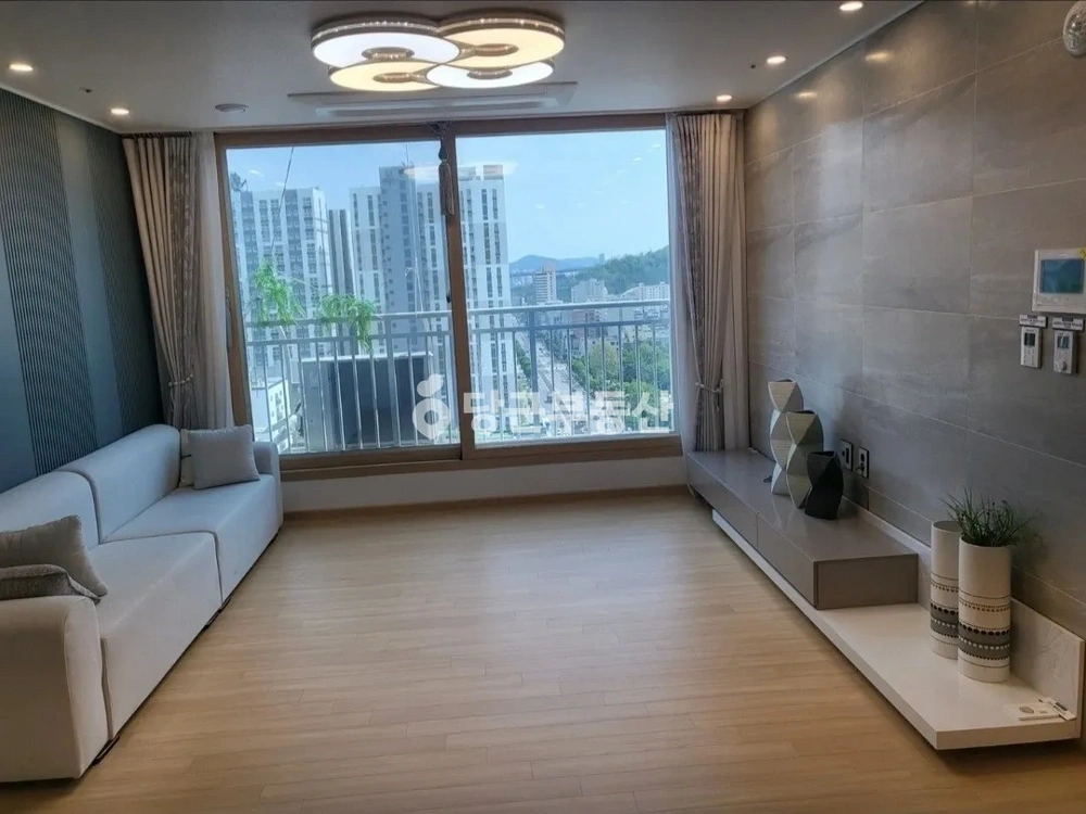 경기도 안양시 만안구 안양동 오피스텔 사진 1