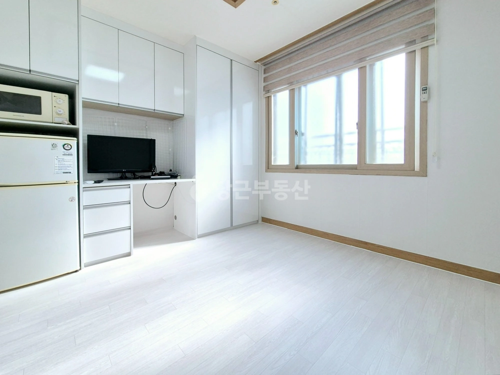 경기도 수원시 영통구 신동 원룸 사진 1