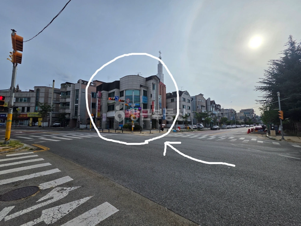 대전광역시 서구 월평동 상가 사진 1