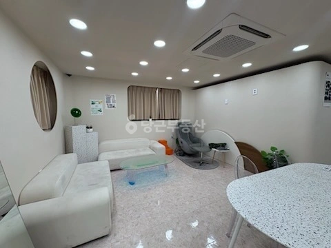 서울특별시 마포구 서교동 상가 사진 1