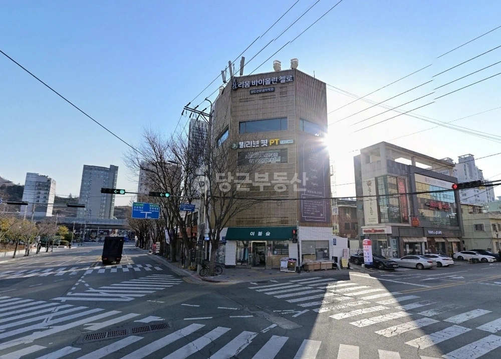 부산광역시 남구 문현동 상가 사진 1