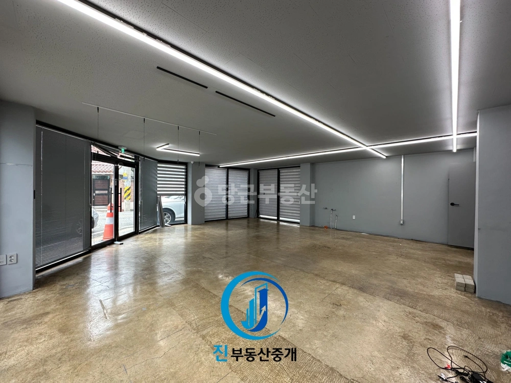 전남광주통합특별시 광산구 월계동 상가 사진 1
