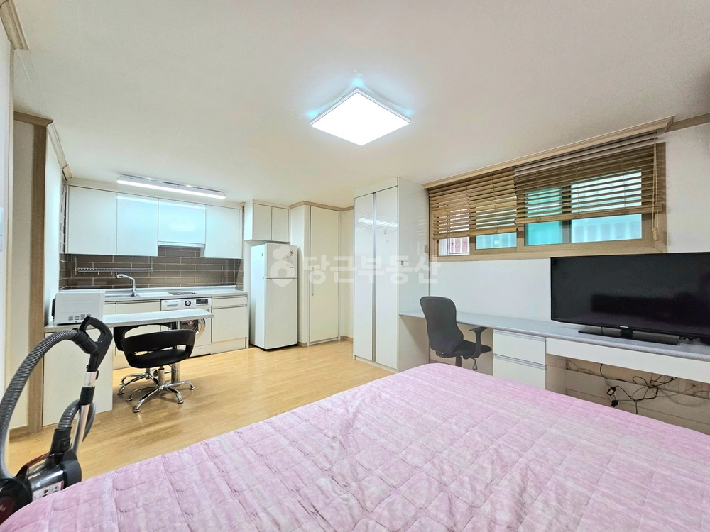 서울특별시 강남구 역삼동 원룸 사진 1