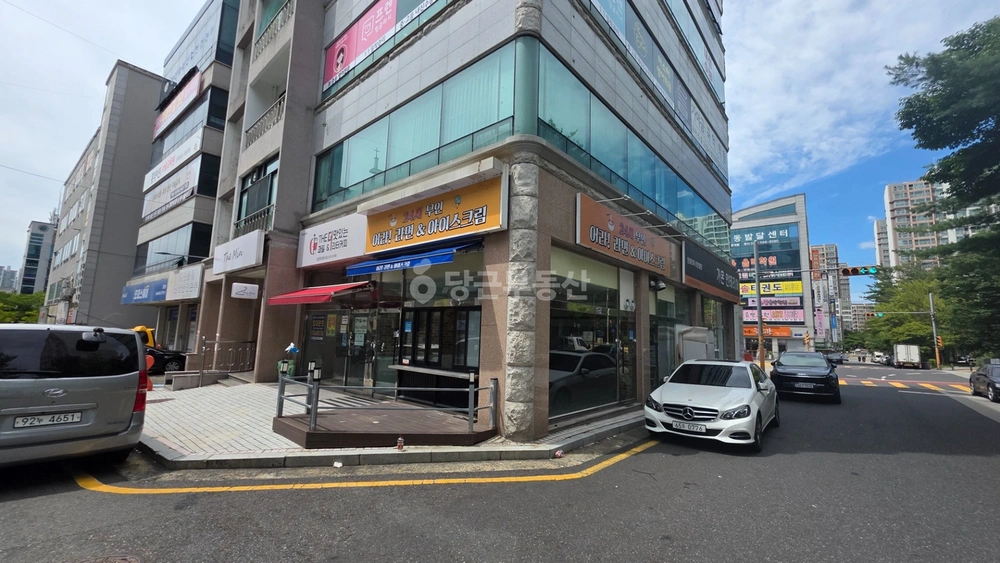대전광역시 서구 관저동 상가 사진 1