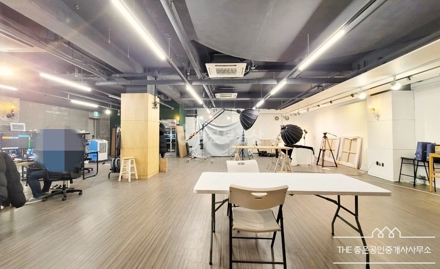 서울특별시 강남구 논현동 사무실 사진 1