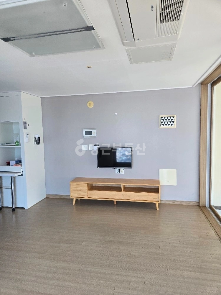 전북특별자치도 군산시 수송동 아파트 사진 1