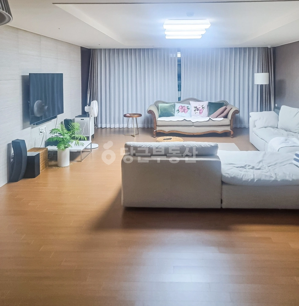 경상남도 창원시 마산합포구 월영동 아파트 사진 1