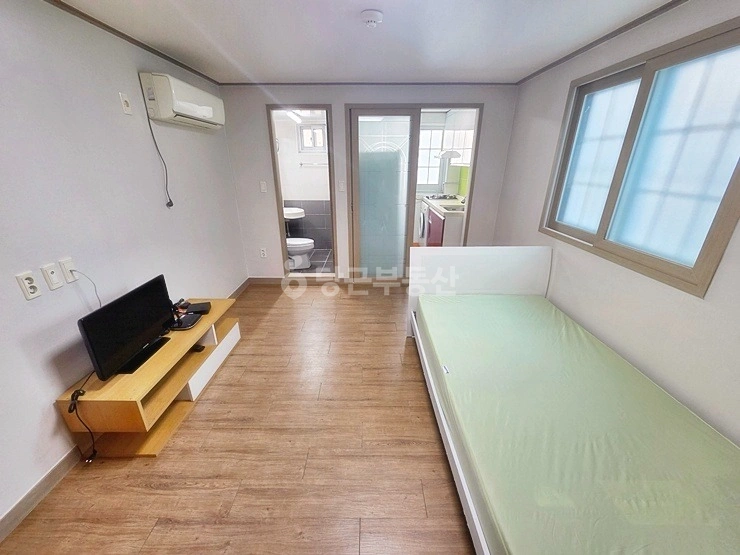 부산광역시 동래구 온천동 원룸 사진 1