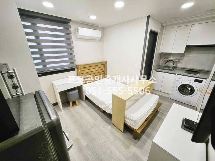 부산광역시 동래구 온천동 원룸 사진 1