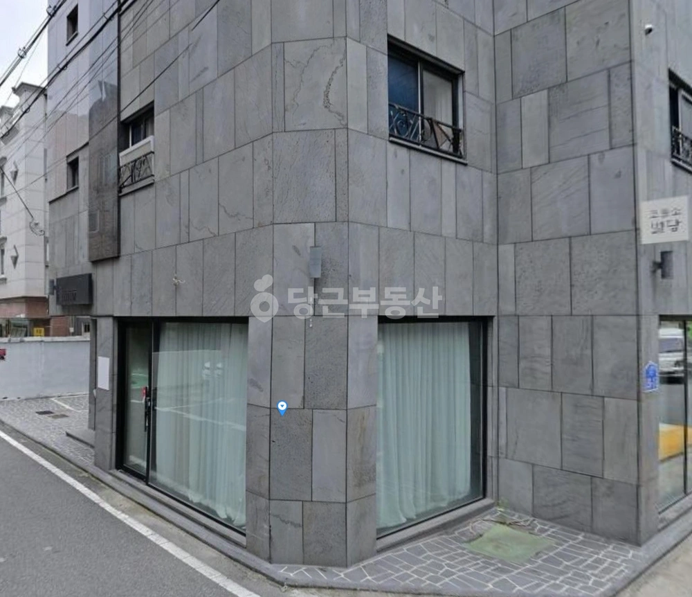 대전광역시 서구 괴정동 상가 사진 1