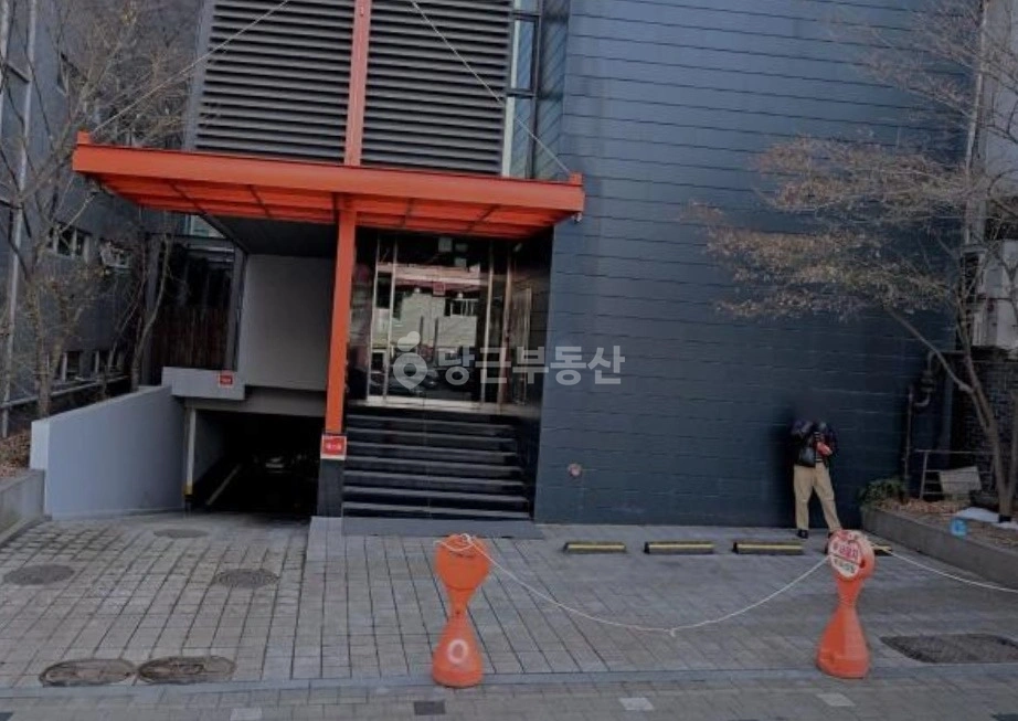 서울특별시 강남구 신사동 상가 사진 1