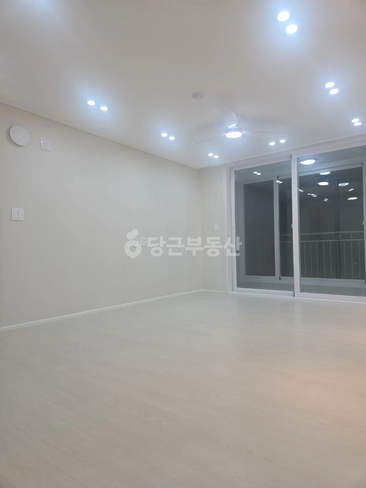부산광역시 사하구 다대동 아파트 사진 1