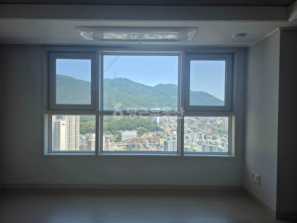 부산광역시 부산진구 범전동 아파트 사진 1